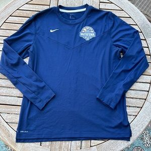 RARE Official NCAA Cross Over Classic Nike Basketball Dry Fit Long Sleeve 🏀